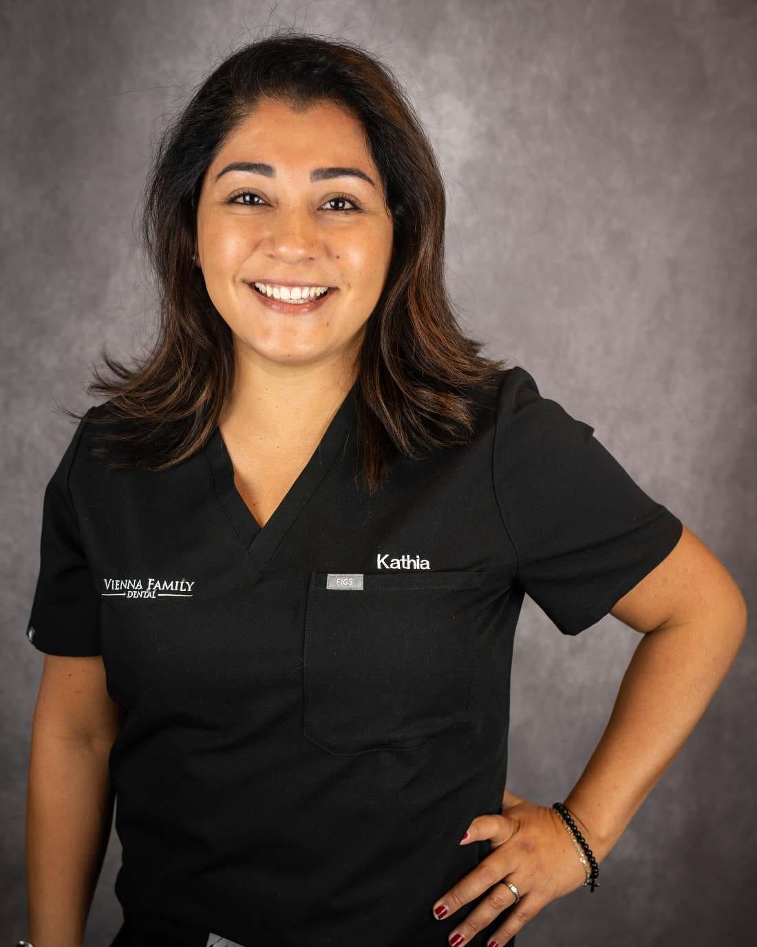 Kathia, dental assistant